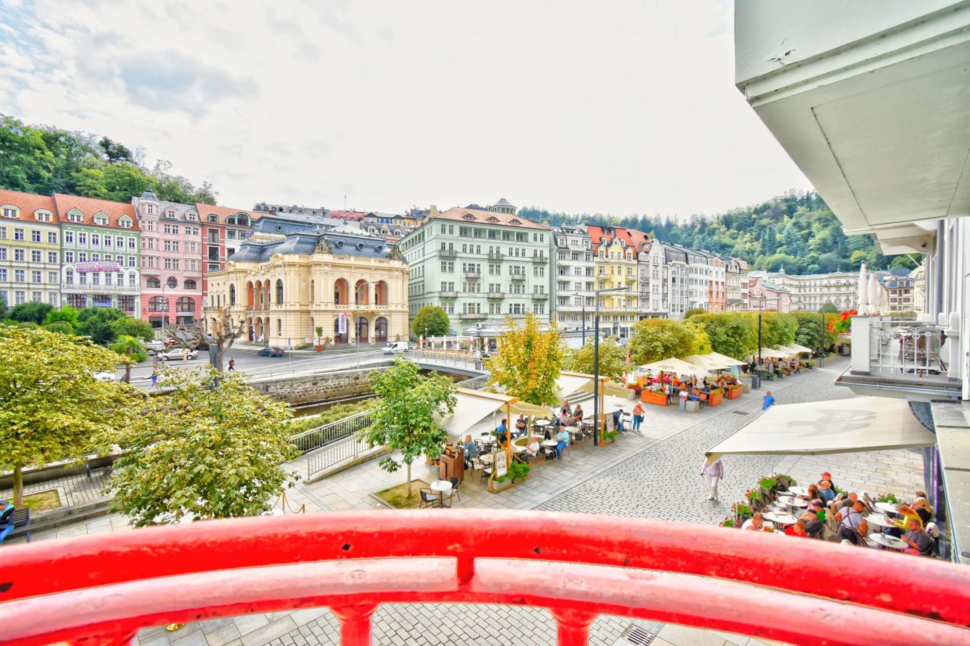 Karlsbad Promenade Apartment エクステリア 写真